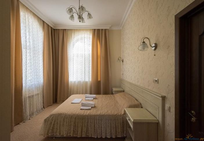  Люкс трехместный Модерн