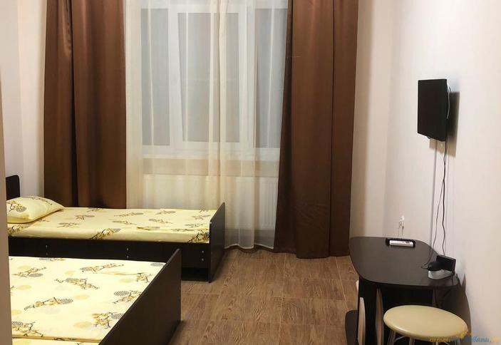 Классический трехместный