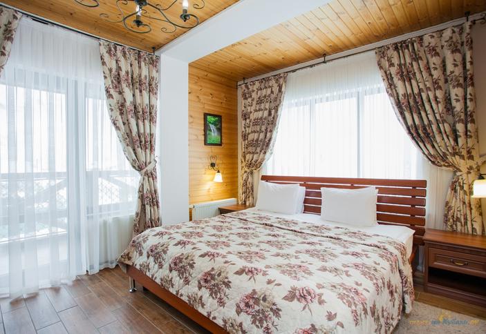 Двухместный улучшенный с балконом