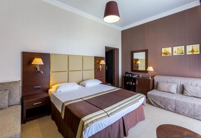 Семейный трехместный с балконом