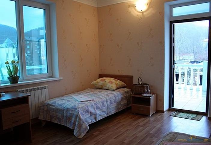 Стандарт трехместный (1-2 этаж)