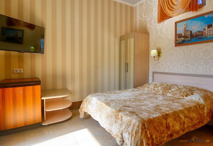 Стандарт трехместный. Гостевой дом Славянский, п. Кабардинка