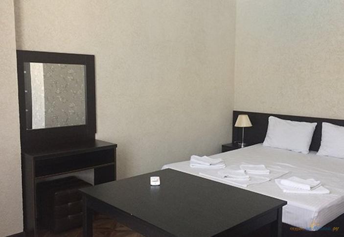 Четырехместный студио