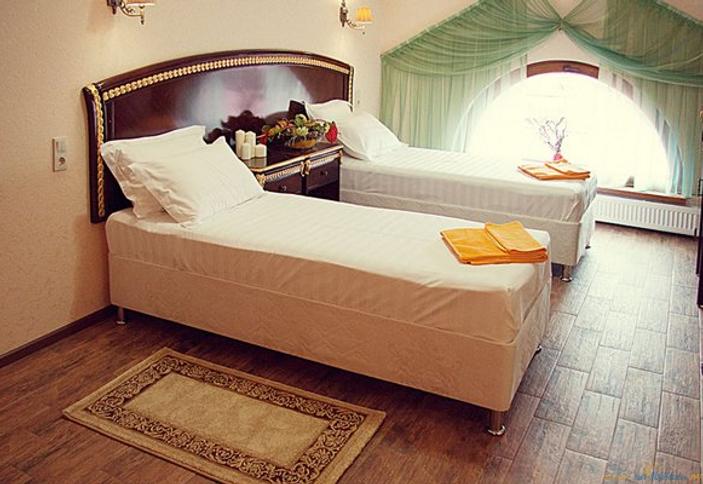 Семейный четырехместный