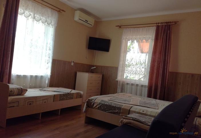 Четырехместный