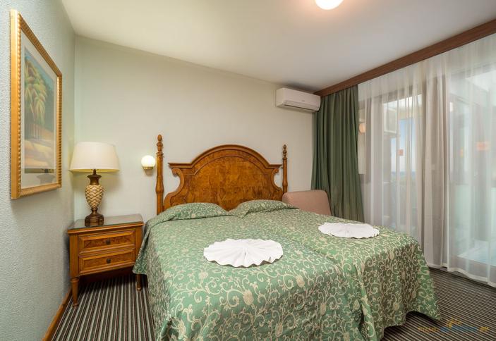 Стандарт четырехместный двухкомнатный с балконом