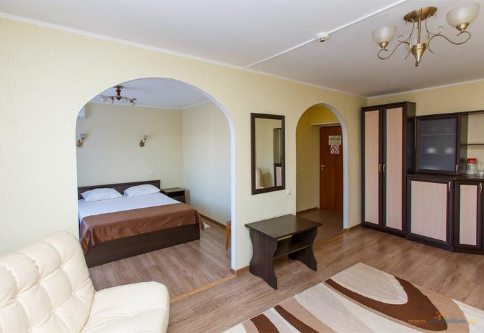 Стандарт трехместный двухкомнатный 1 категории