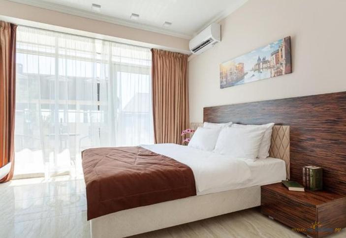 Апартаменты Делюкс однокомнатные с кухней и балконом