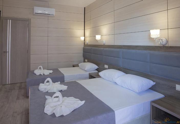 Люкс трехместный, новый корпус. Гостевой дом Дольче Вита, г. Анапа, п. Витязево