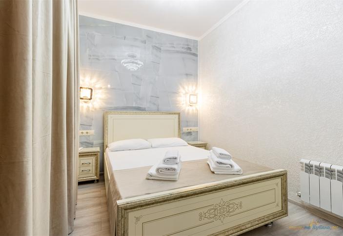 Стандарт двухместный без окна (с кухонным уголком)