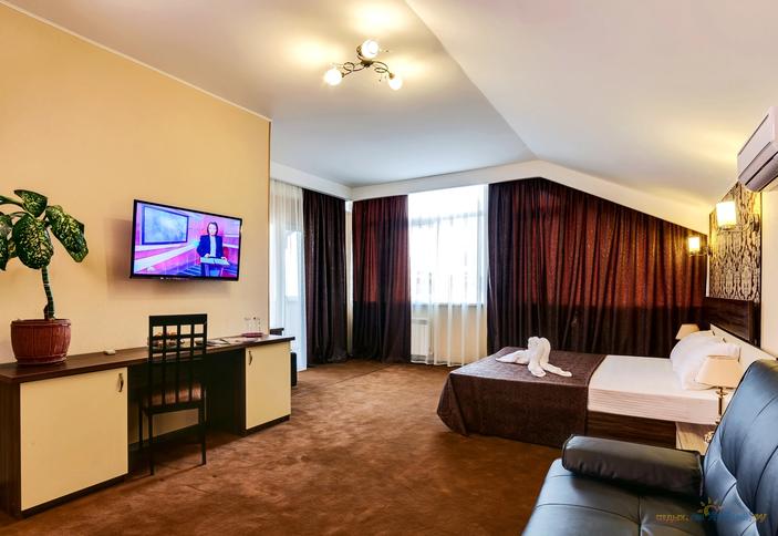 Семейный номер / FAMILY 