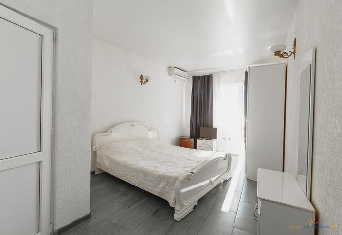 Стандарт плюс двухместный (вид на море, корпус Алые паруса)