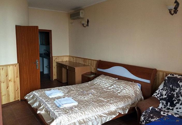 Апартаменты трехместный с кухней (корпус Апельсин)