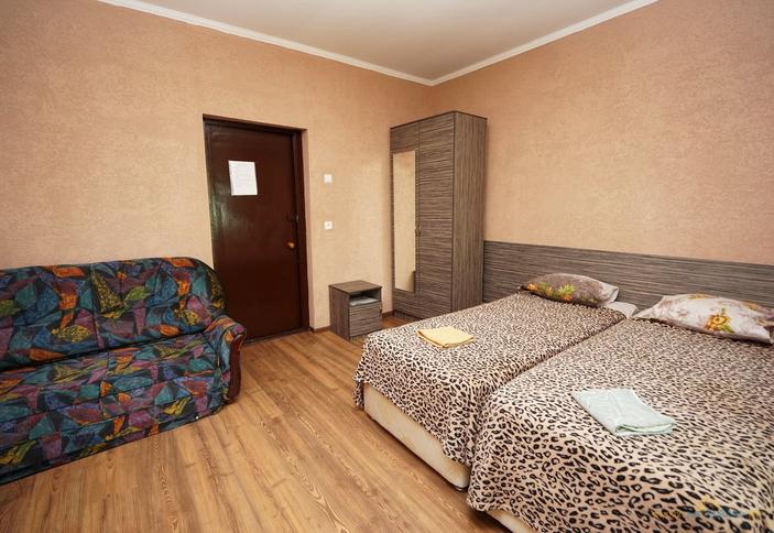 Четырехместный эконом с балконом