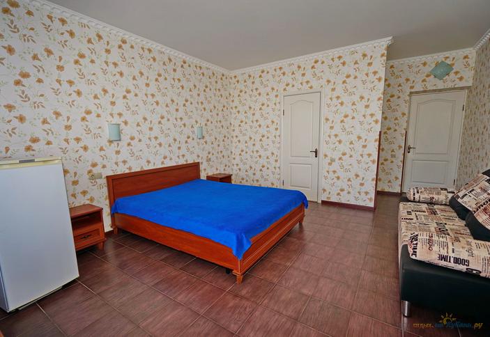 Трехместный комфорт. Гостевой дом Мавлит