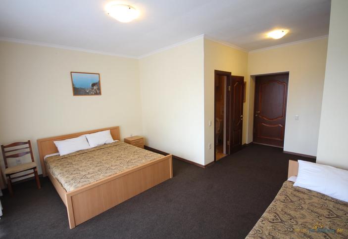 Трехместный стандарт