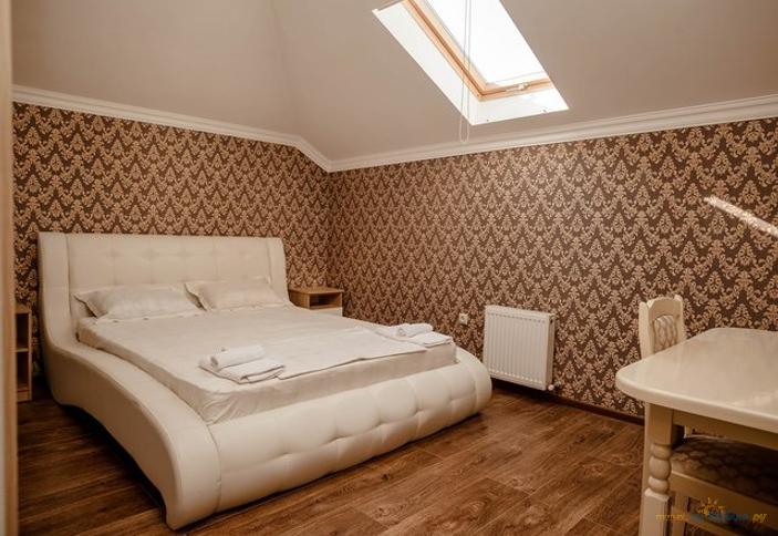 Делюкс семейный четырехместный двухкомнатный