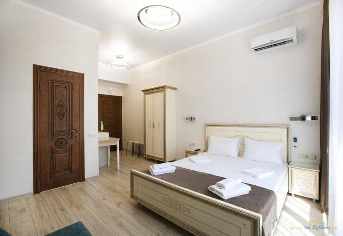 Студия панорама ривер с кухней