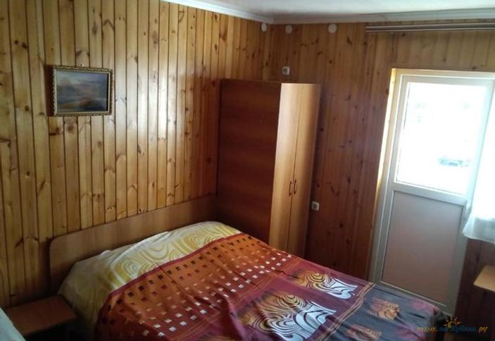 Эконом трехместный