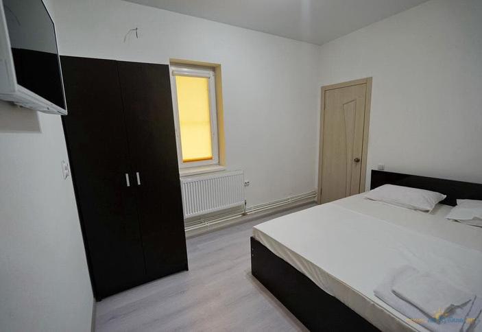 Двухместный стандарт (вид на реку и горы)