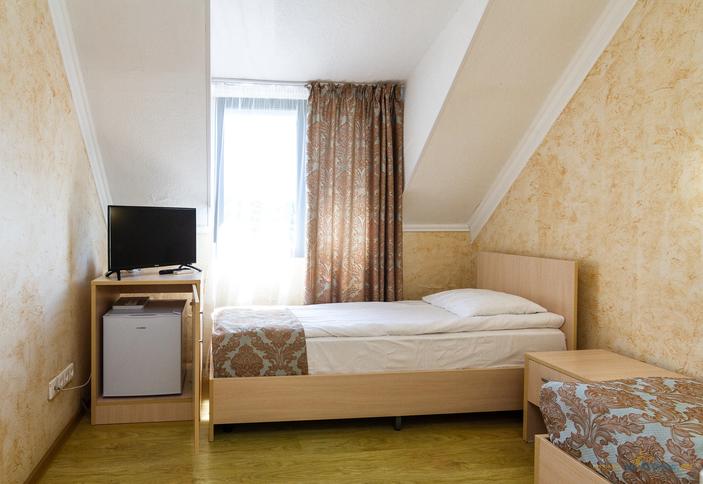 Двухместный Твин