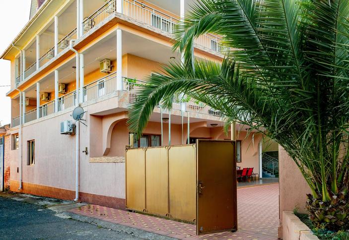 Частный гостевой дом Империя, Сочи, Лоо