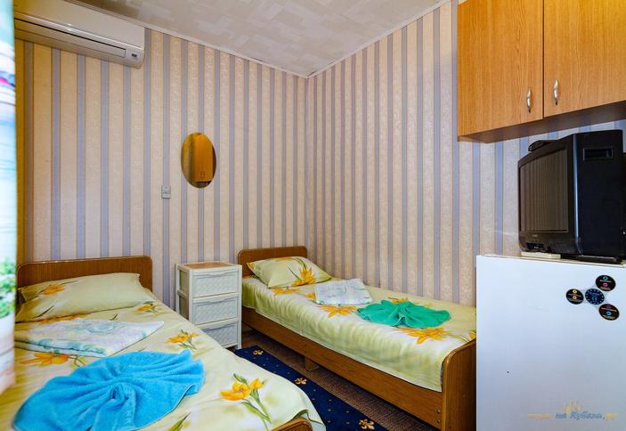 Двухместный эконом. Гостевой дом Аморе, Туапсе, Небуг