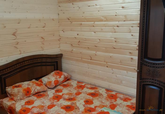 Семиместный домик