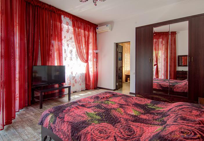 Семейный студио (красный)