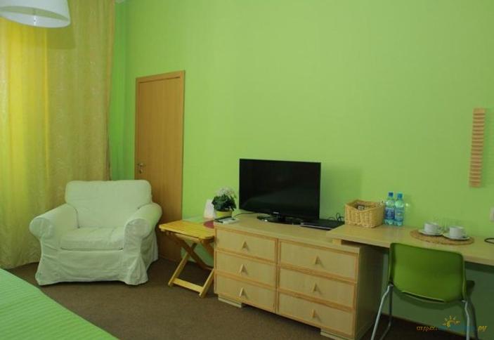 Стандарт четырехместный двухкомнатный (без балкона)