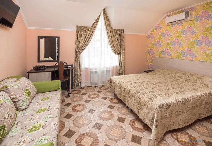 Стандарт четырехместный (с балконом)