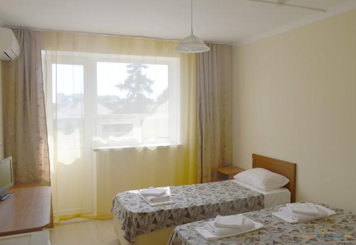 Трехместный стандарт. Пансионат Черноморский, Анапа, кп. Витязево