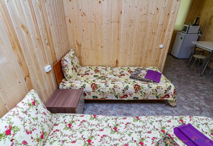 Пятиместный полулюкс