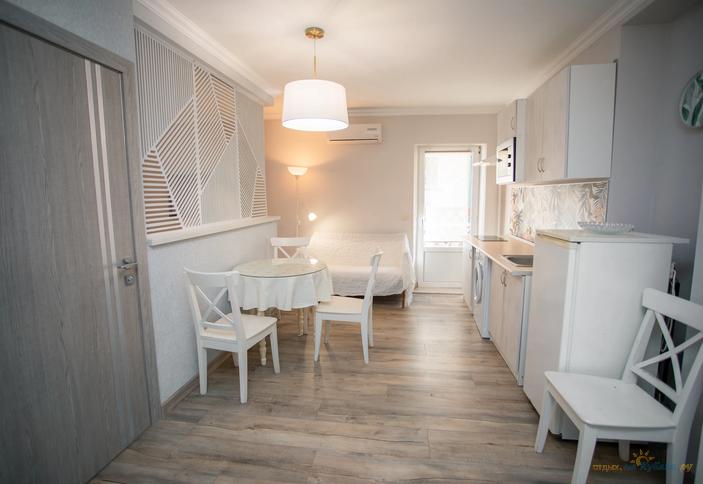 Двухкомнатный с кухней, 1 корпус