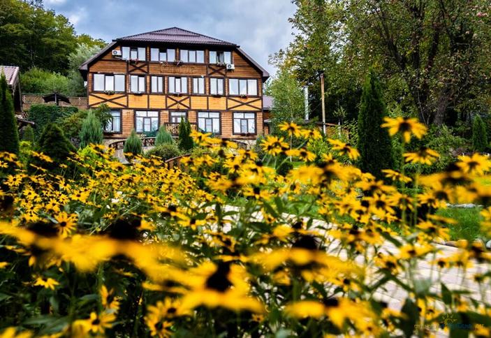 База отдыха У скалы Монах