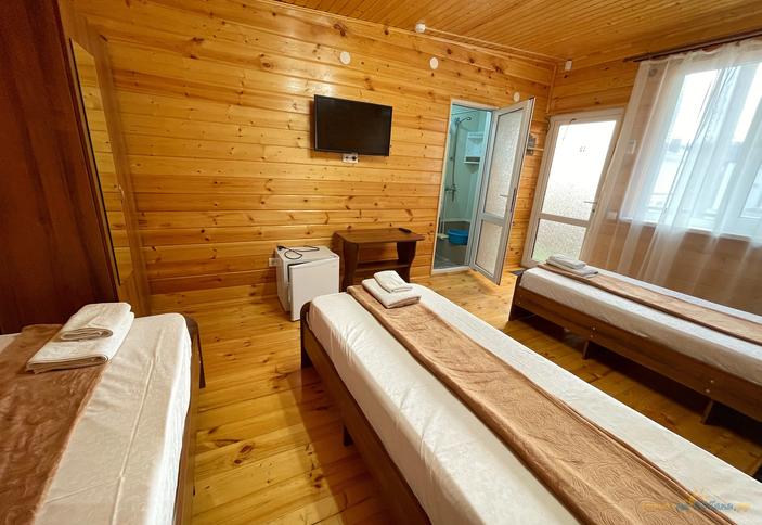 Трехместный полулюкс