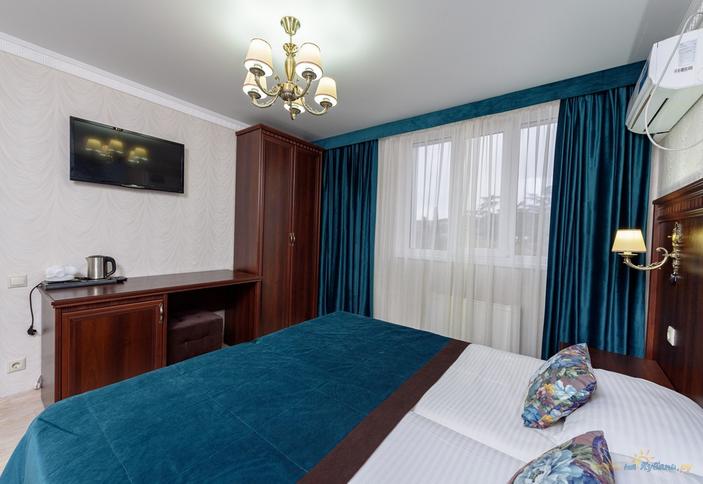 Четырехместный двухкомнатный делюкс