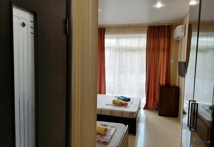 Трехместный с балконом