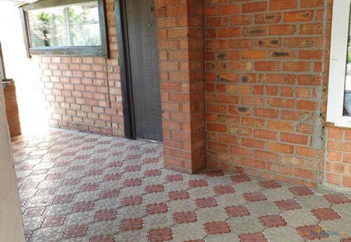 Первый этаж