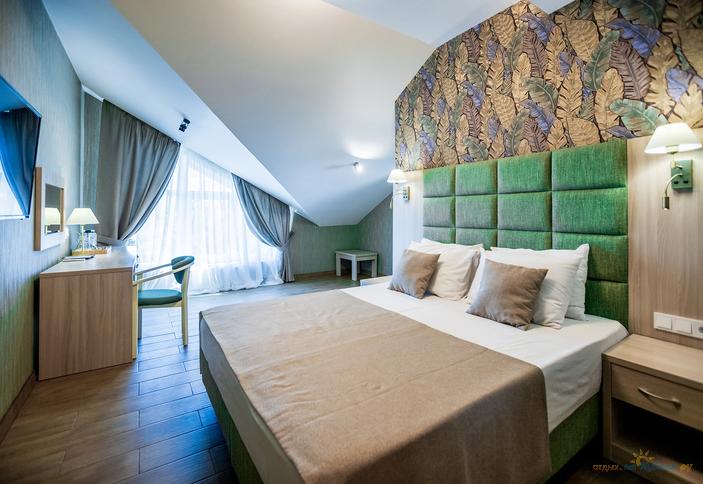 Четырехместный двухкомнатный семейный