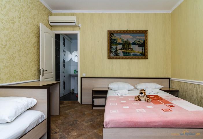 Трехместный стандарт