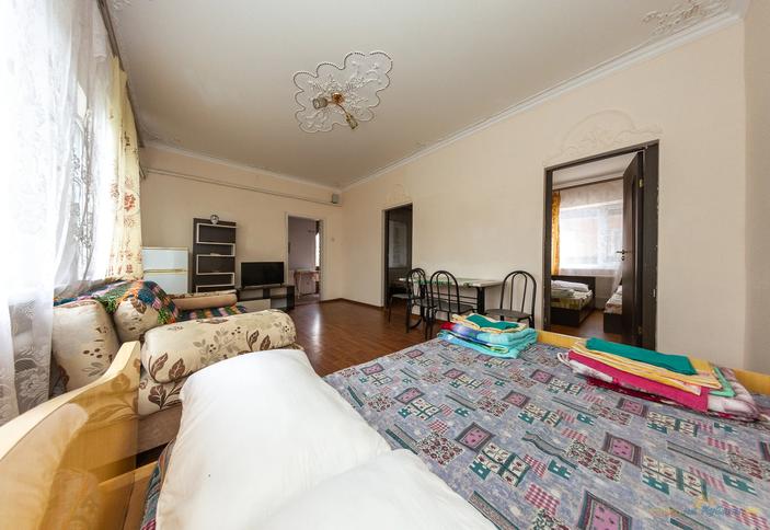 Восьмместный номер