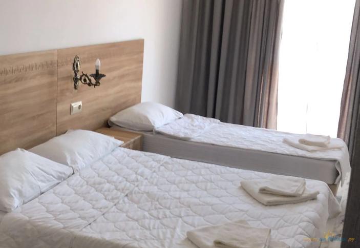 Стандарт трехместный с видом на горы