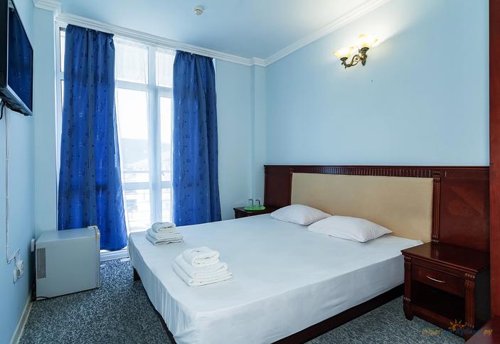 Двухместный