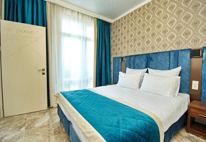 Двухкомнатный пятиместный с балконом