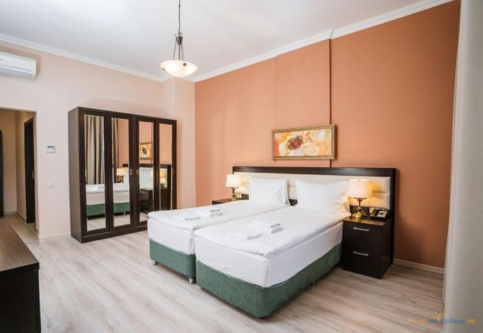 Апартаменты четырехместные комфорт (Поляна 540, 2 спальни)