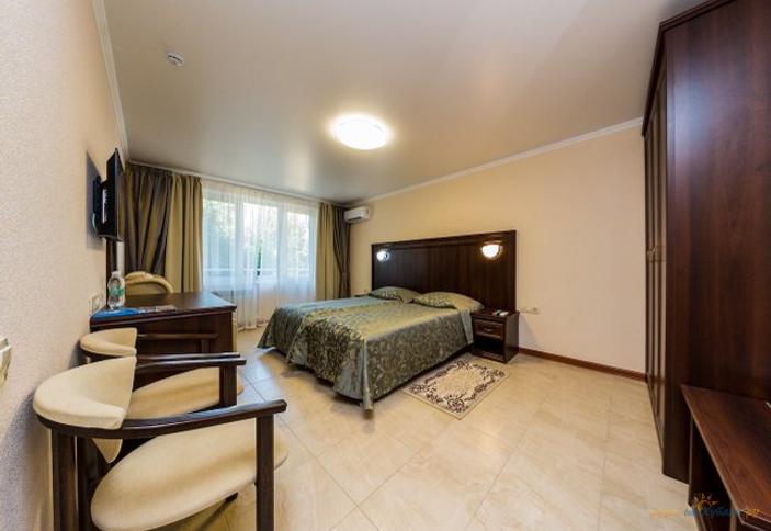 Стандарт двухместный с балконом (2 корпус)