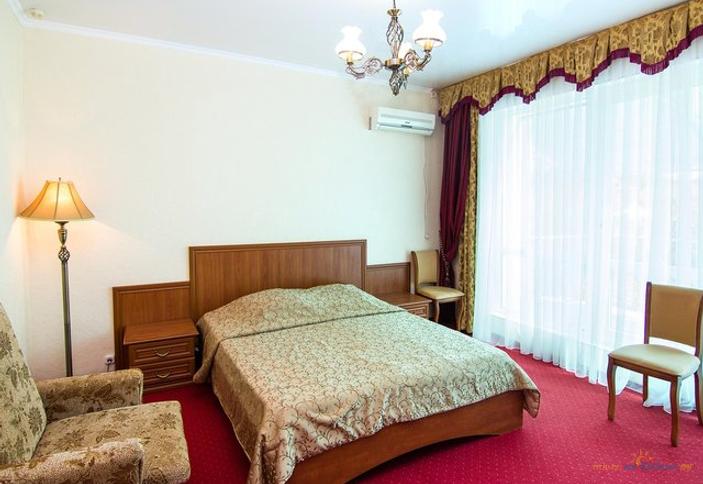 Стандарт двухместный с балконом (корпус 1)