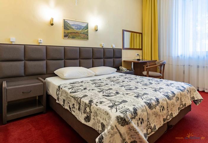 Стандарт без балкона. Отель Мирит