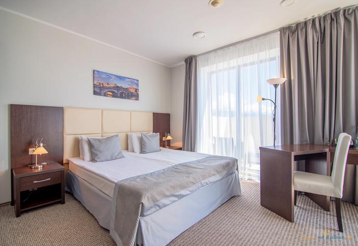 Полулюкс джуниор двухместный